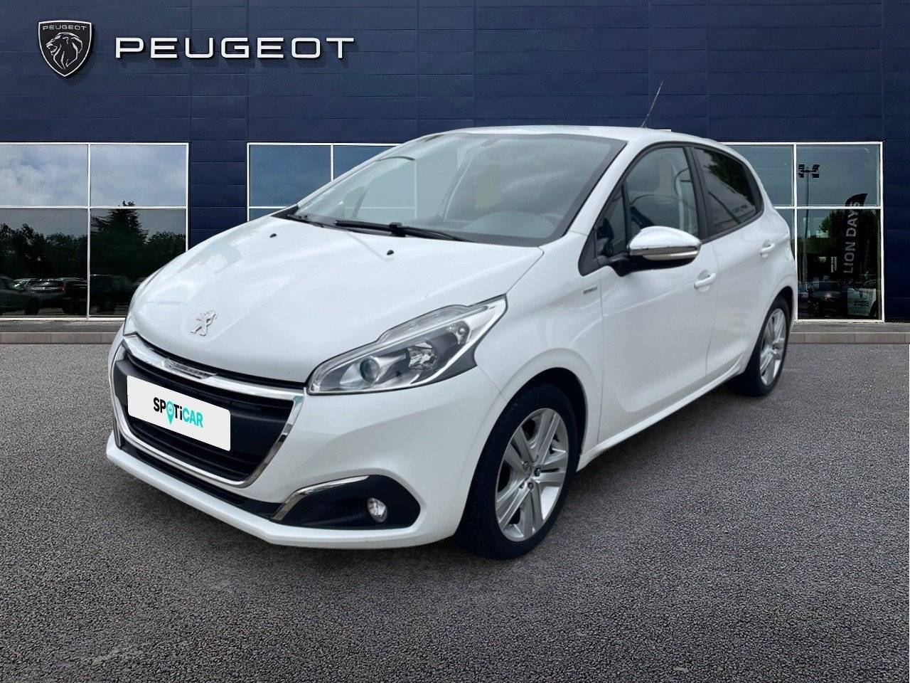 PEUGEOT 208 | 208 1.2 PureTech 82ch BVM5 occasion - Peugeot Pertuis